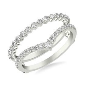 Asymmetrical Diamond Ring Enhancer